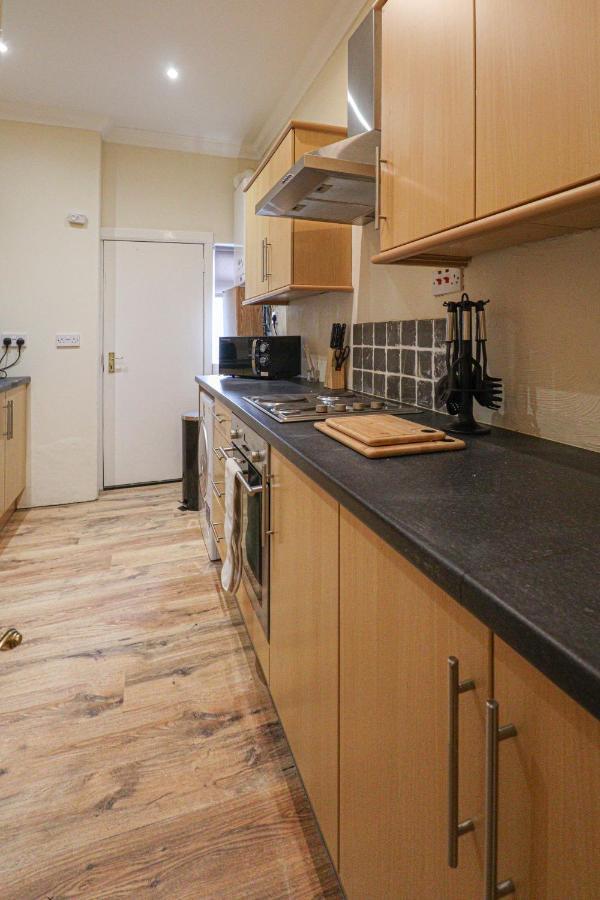 Cosy Ardrossan Apartment المظهر الخارجي الصورة